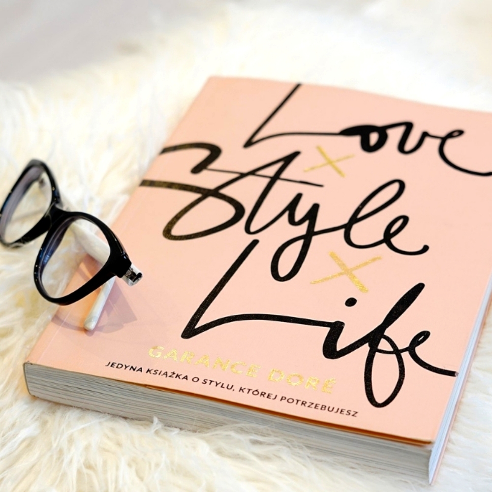 Meet your Posher, Daniela